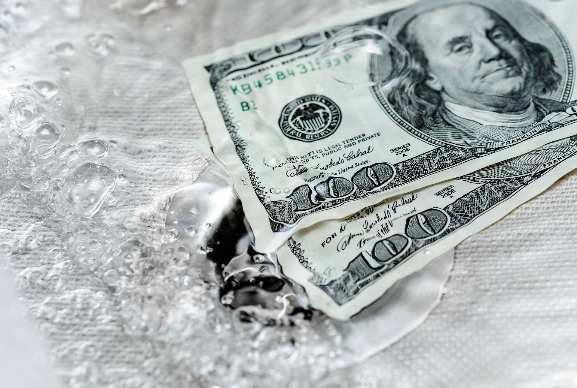 wet banknotes
